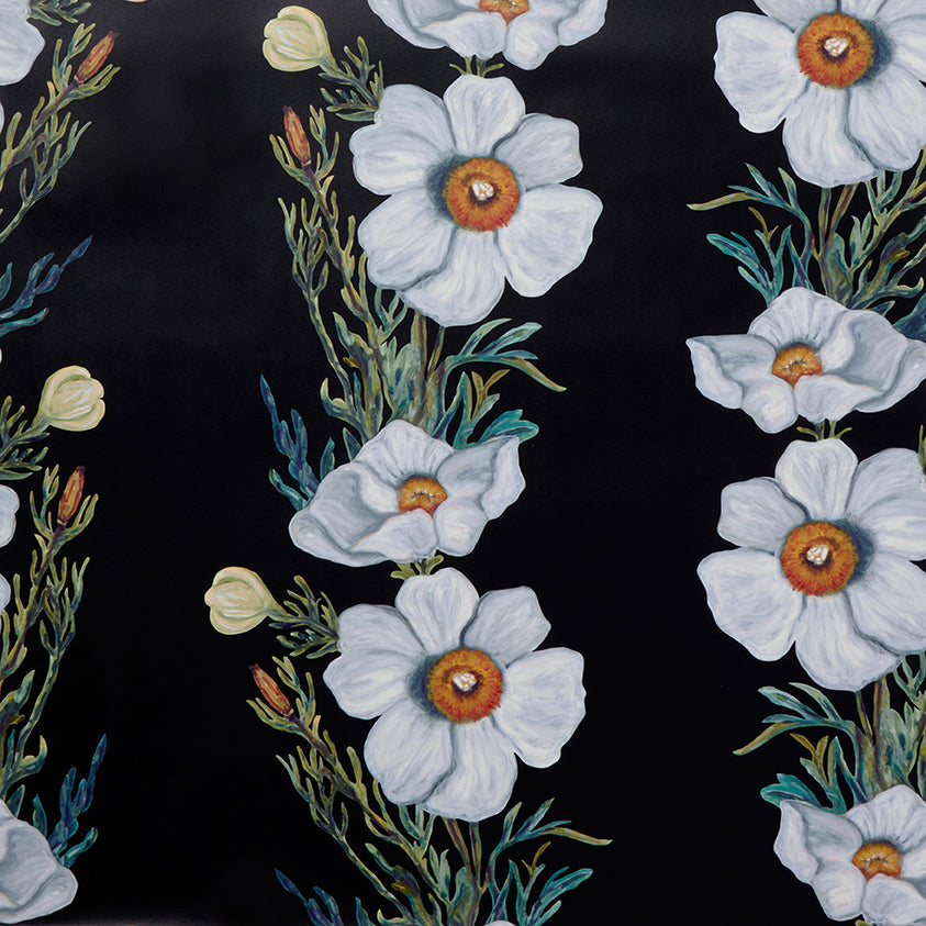 Ojai Matilija Black Wallpaper