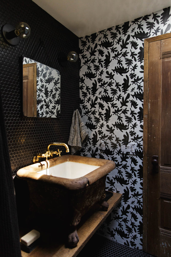 Old Oak Wallpaper